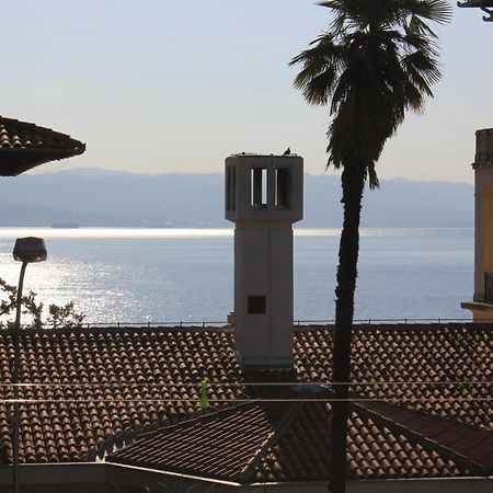 Apartments With A Parking Space Lovran, Opatija - 7705 Exterior photo